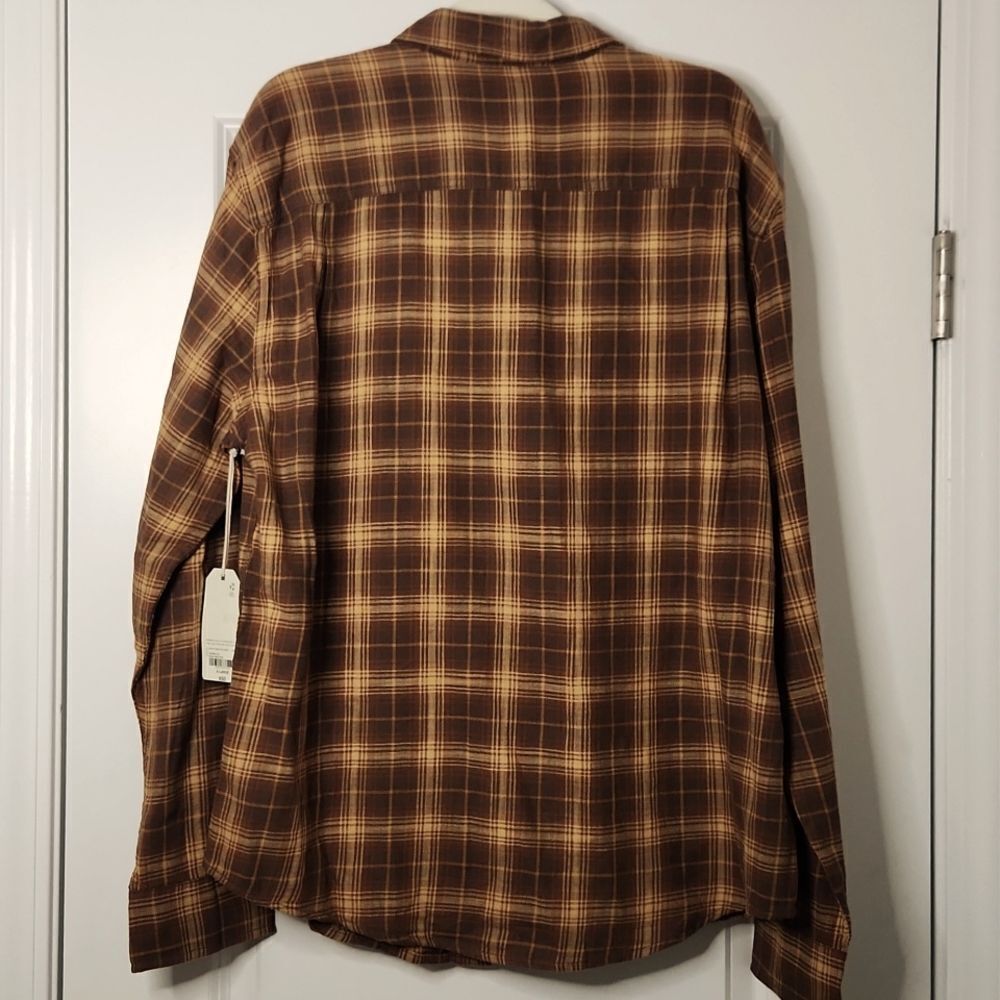 Mutual Weave Plaid Flannel Shirt - Size XL - Picture 5 of 5